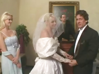 Normal Wedding Turns Into Fucked Up Latex Mmf at Nuvid